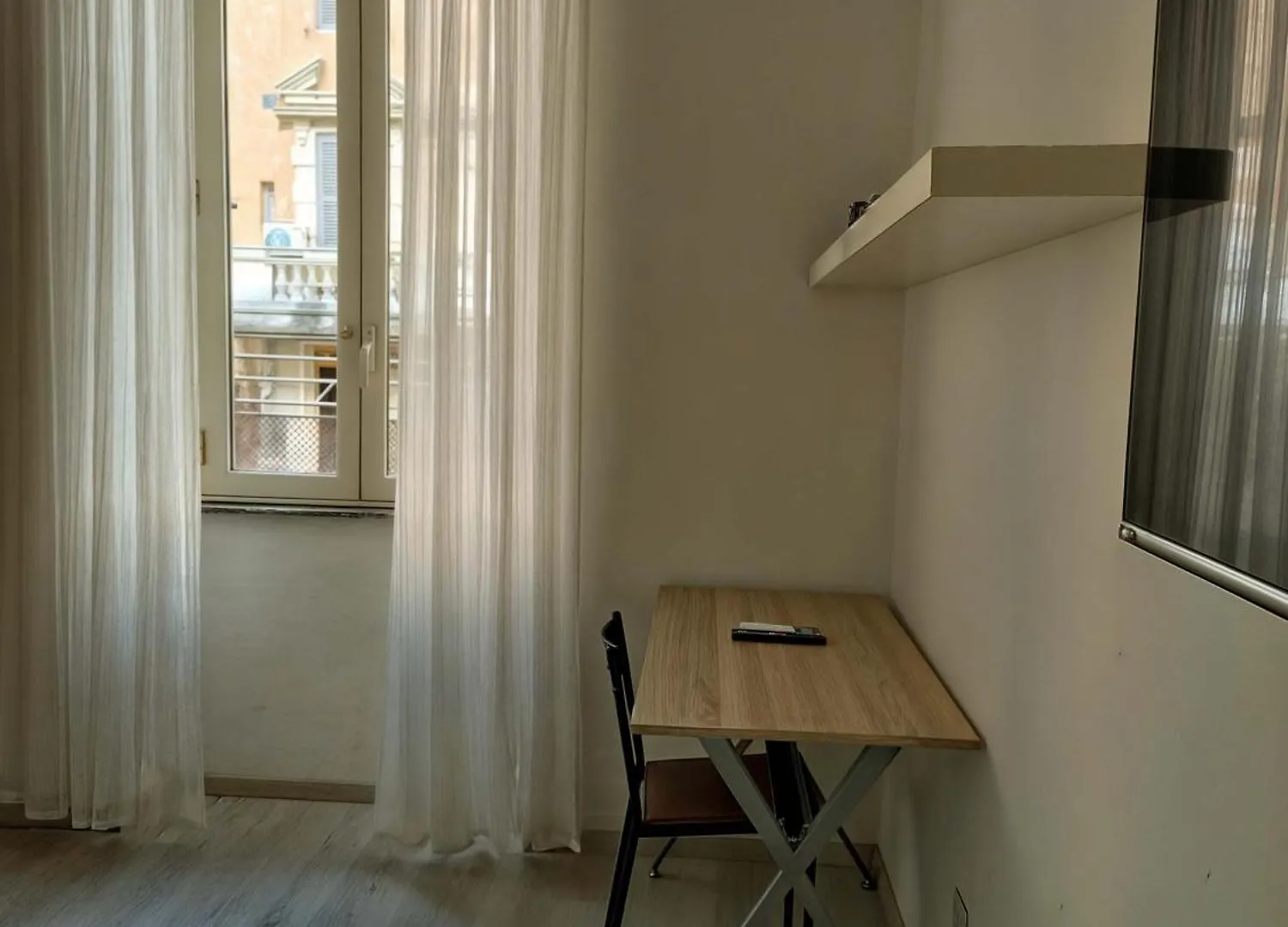 Vivirome - 2 Bedrooms Apartment - San Giovanni Italy